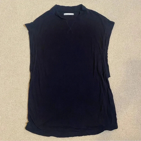 Urban Outfitters Muscle Tee Bundle Women’s Small Black and Grey - Picture 2 of 6